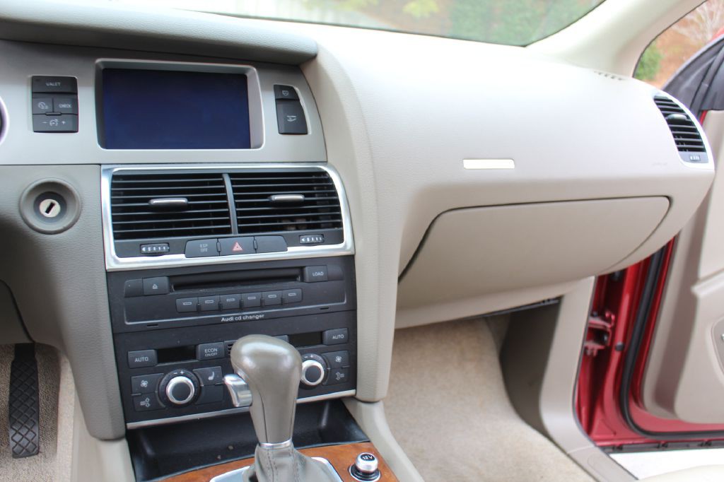 2007 Audi Q7 Image 21