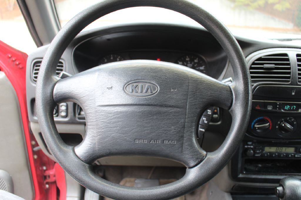 2002 Kia Sportage Image 17