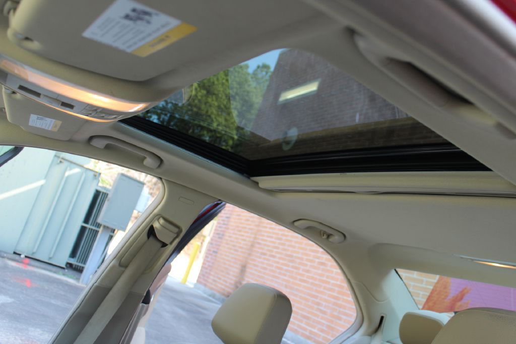 2012 Mercedes-Benz C-Class Image 21