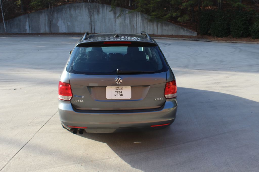 2012 Volkswagen Jetta Image 4