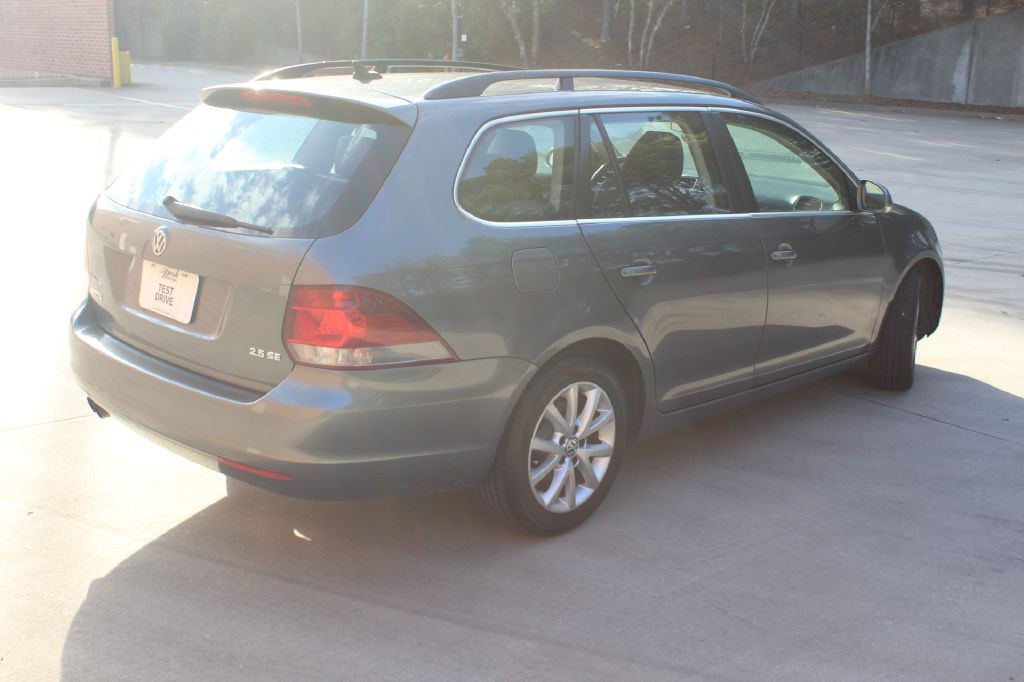 2012 Volkswagen Jetta Image 5