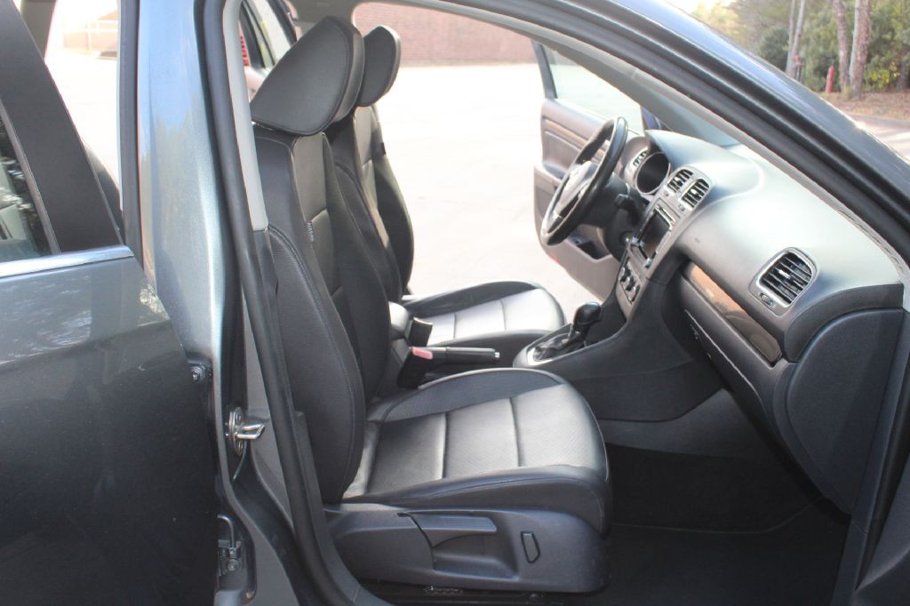 2012 Volkswagen Jetta Image 7