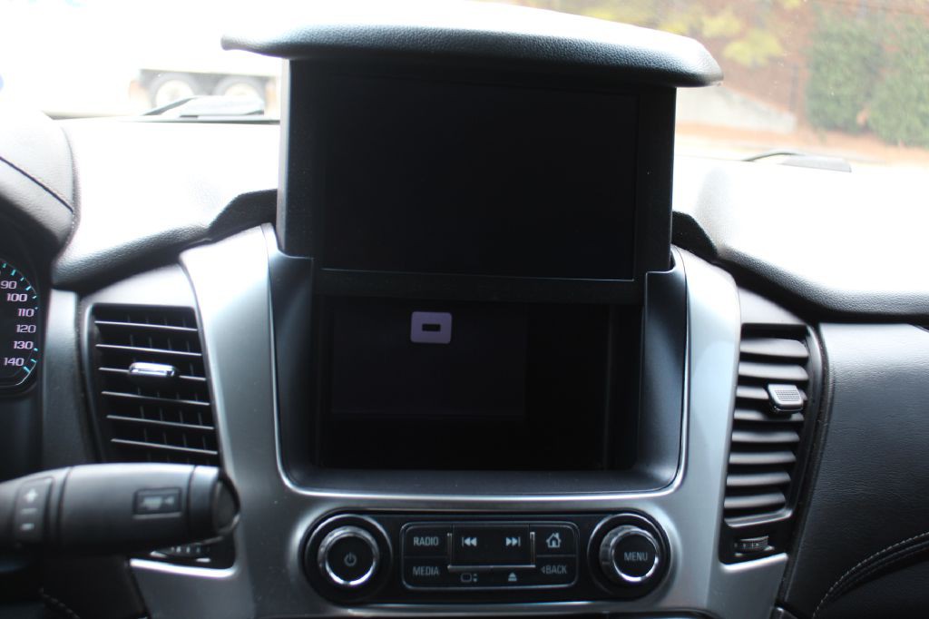 2019 Chevrolet Suburban Image 27