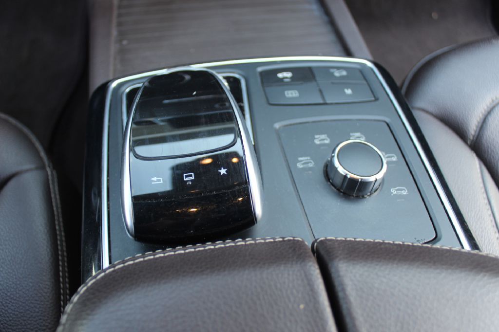 2017 Mercedes-Benz GLS-Class Image 20