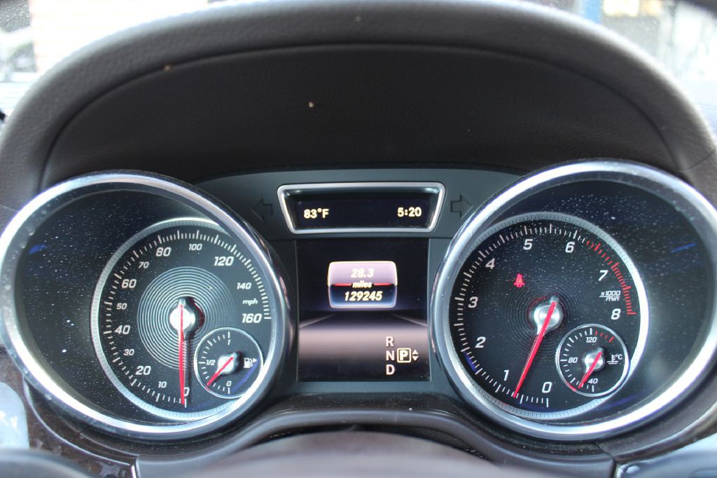 2017 Mercedes-Benz GLS-Class Image 27