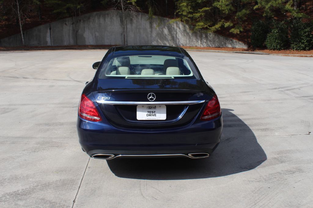 2017 Mercedes-Benz C-Class Image 4