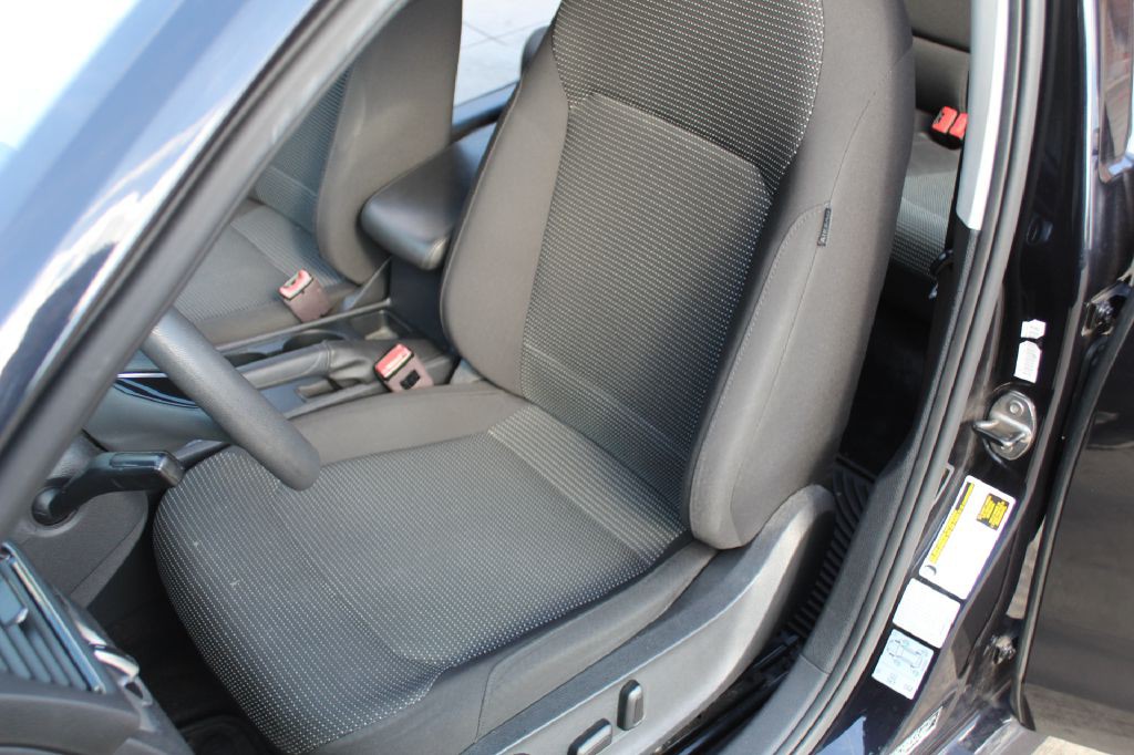 2018 Volkswagen Passat Image 11