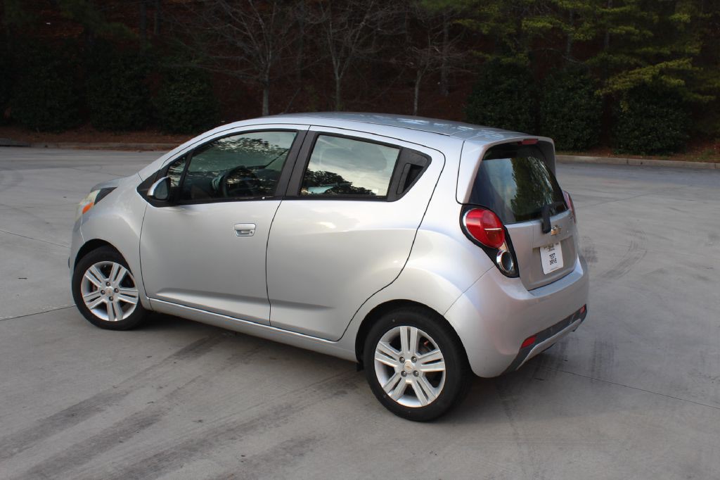 2015 Chevrolet Spark Image 3