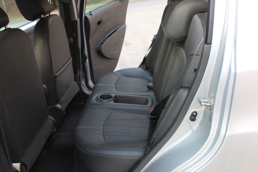 2015 Chevrolet Spark Image 9