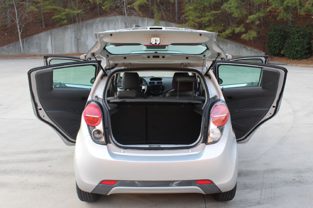 2015 Chevrolet Spark Image 17