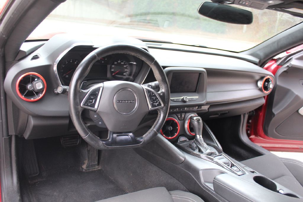 2020 Chevrolet Camaro Image 10