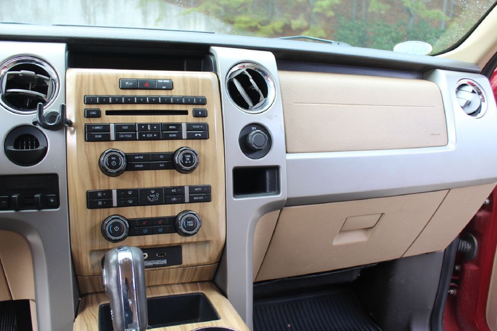 2011 Ford F-150 Image 18