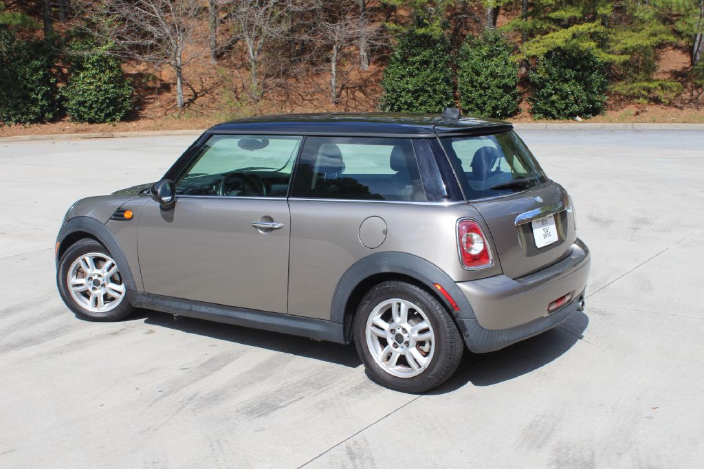 2012 MINI Cooper Image 3