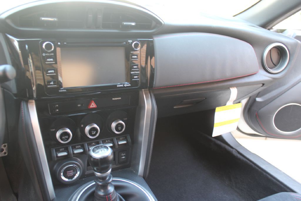 2017 Subaru BRZ Image 22