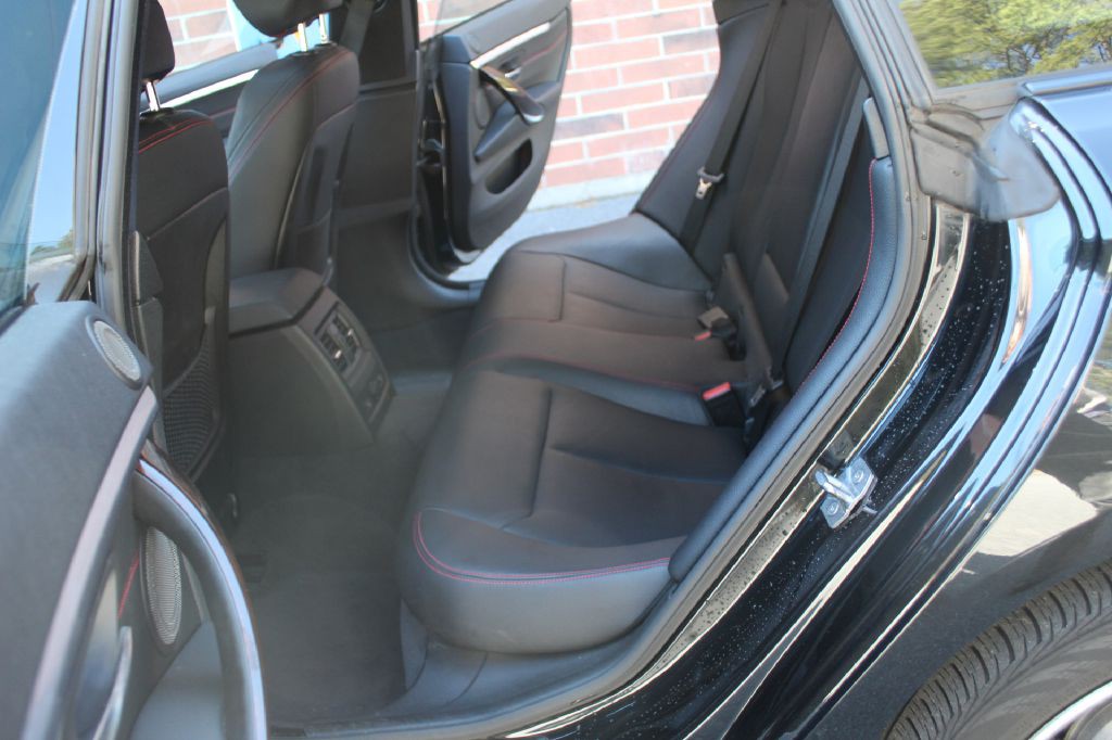 2015 BMW 4 Series Image 9