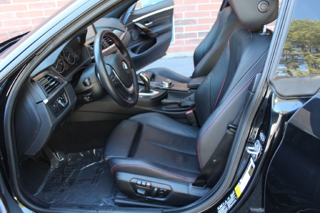 2015 BMW 4 Series Image 10