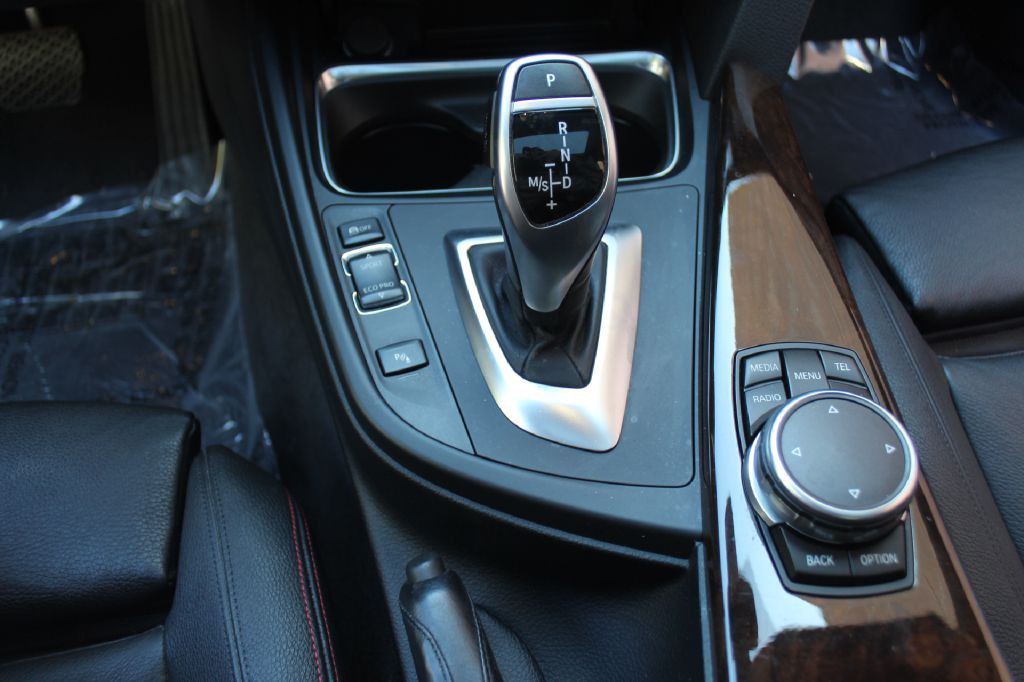 2015 BMW 4 Series Image 19