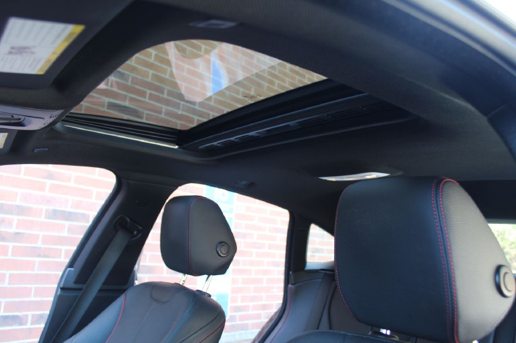 2015 BMW 4 Series Image 21