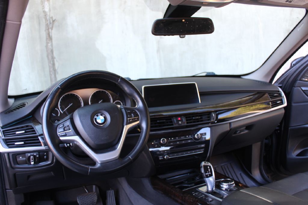 2016 BMW X5 Image 16
