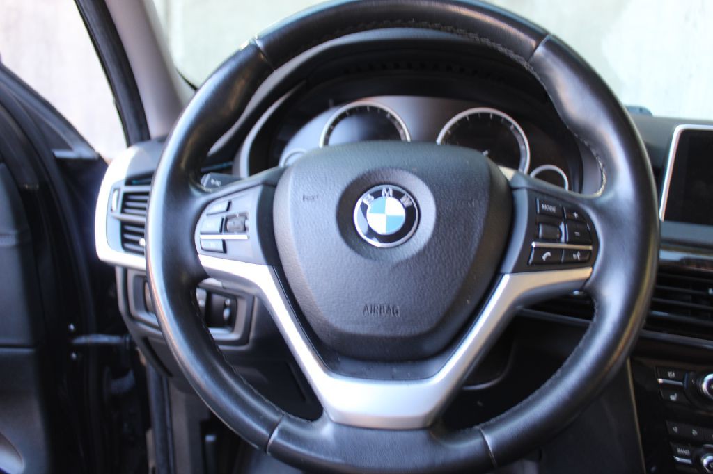 2016 BMW X5 Image 17