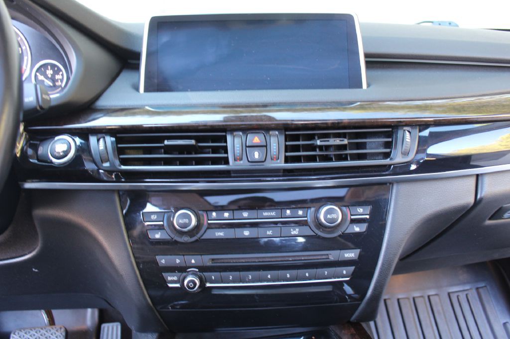 2016 BMW X5 Image 19