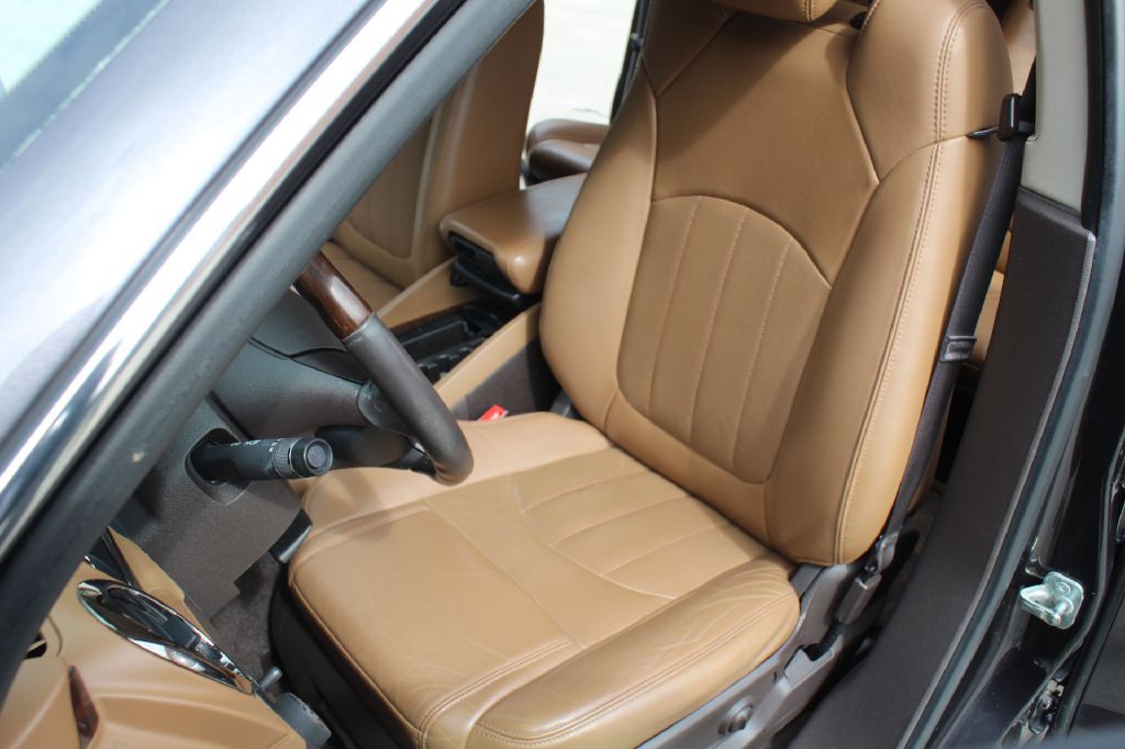 2014 Buick Enclave Image 11