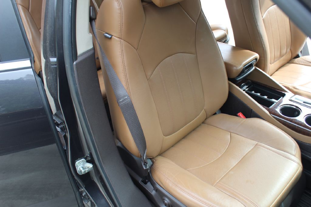 2014 Buick Enclave Image 12