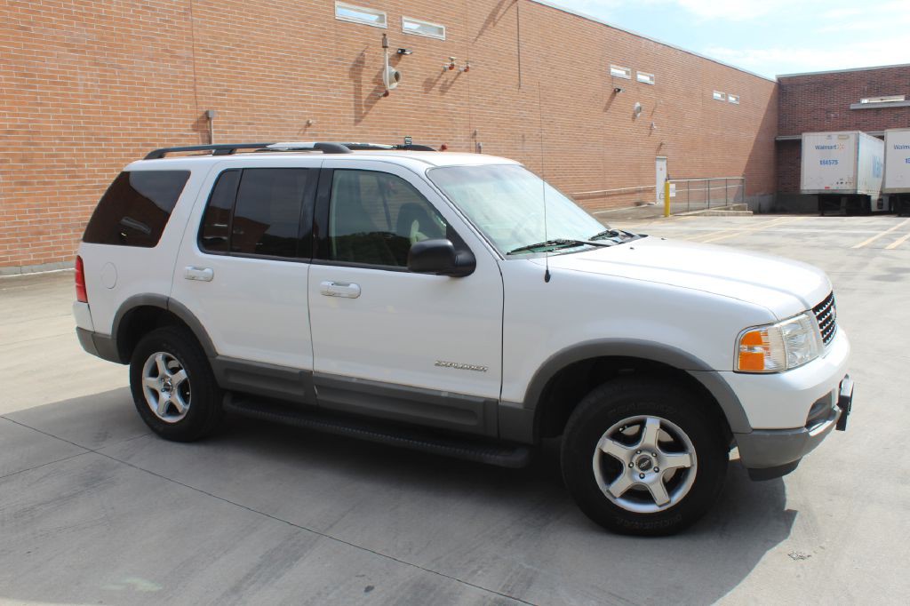 2002 Ford Explorer Image 6