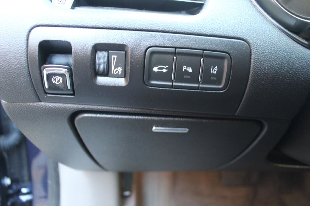 2016 Chevrolet Impala Image 24