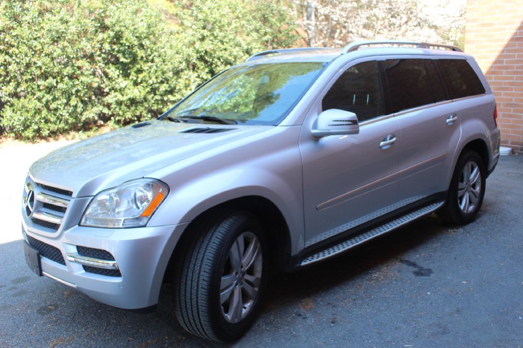 2012 Mercedes-Benz GL-Class Image 2
