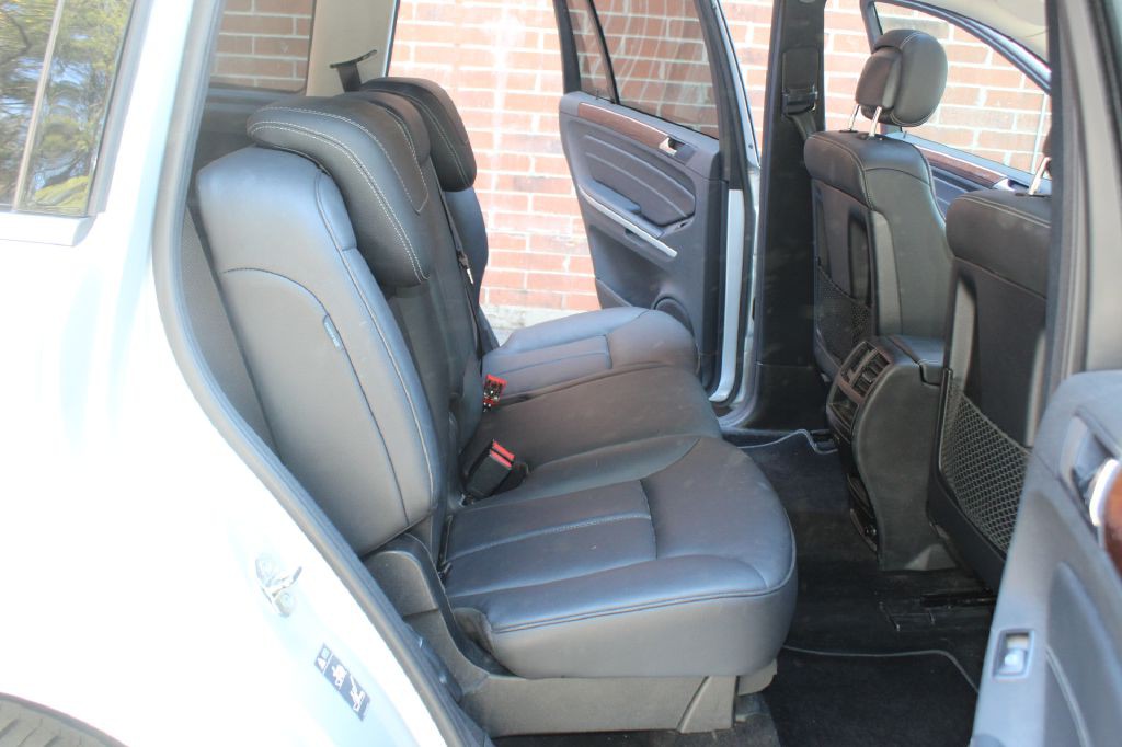 2012 Mercedes-Benz GL-Class Image 8