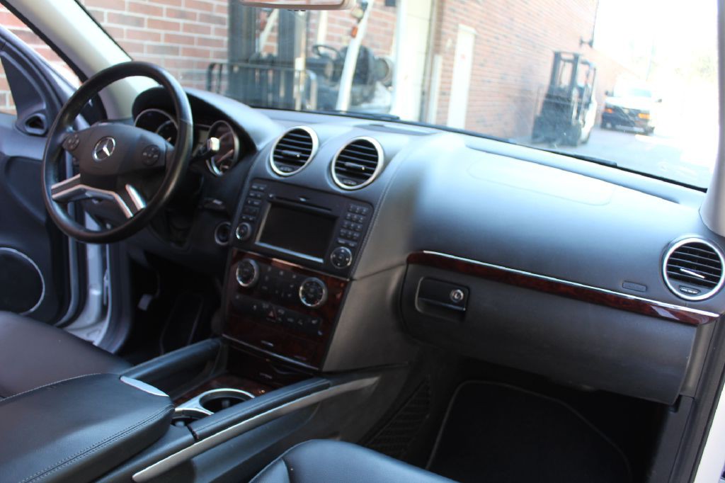 2012 Mercedes-Benz GL-Class Image 14