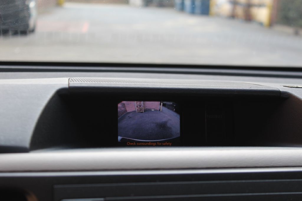 2013 Toyota Sienna Image 25