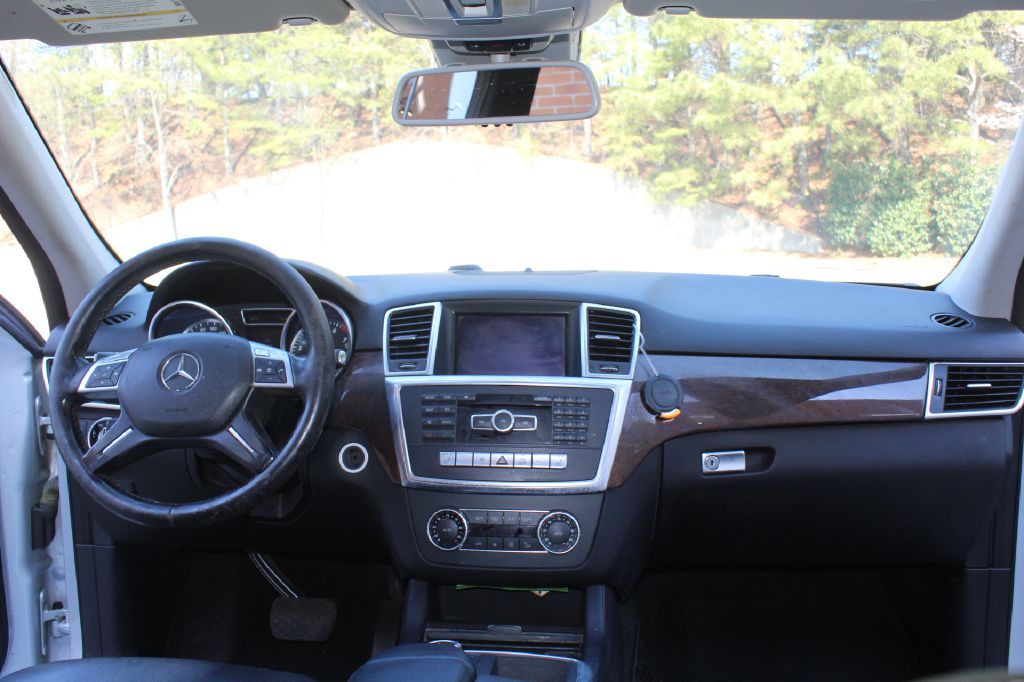 2013 Mercedes-Benz M-Class Image 12