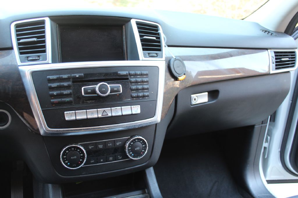 2013 Mercedes-Benz M-Class Image 16