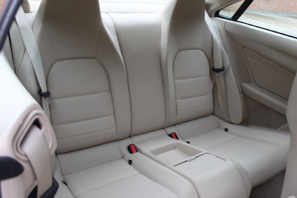 2015 Mercedes-Benz E-Class Image 11