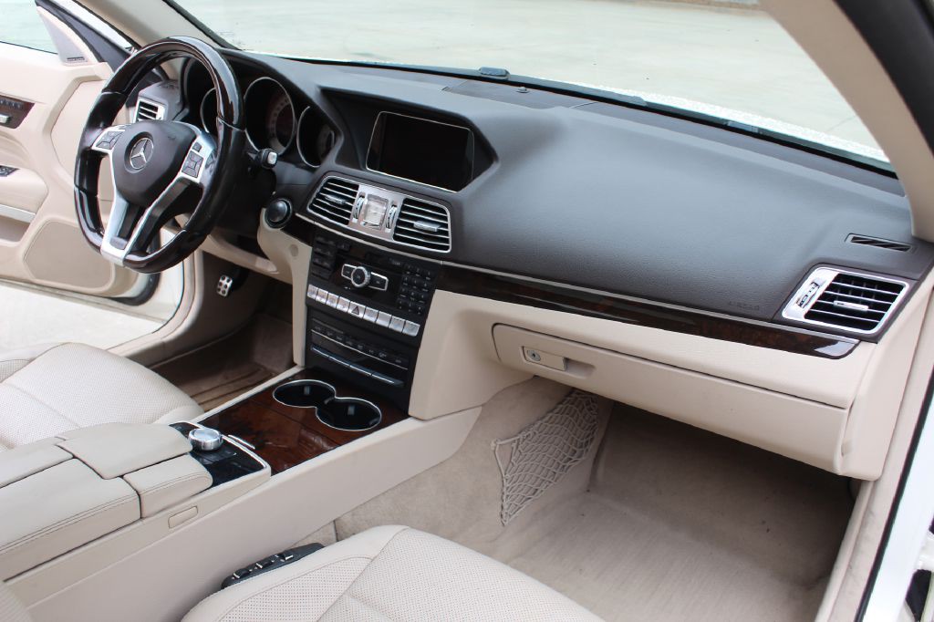 2015 Mercedes-Benz E-Class Image 13