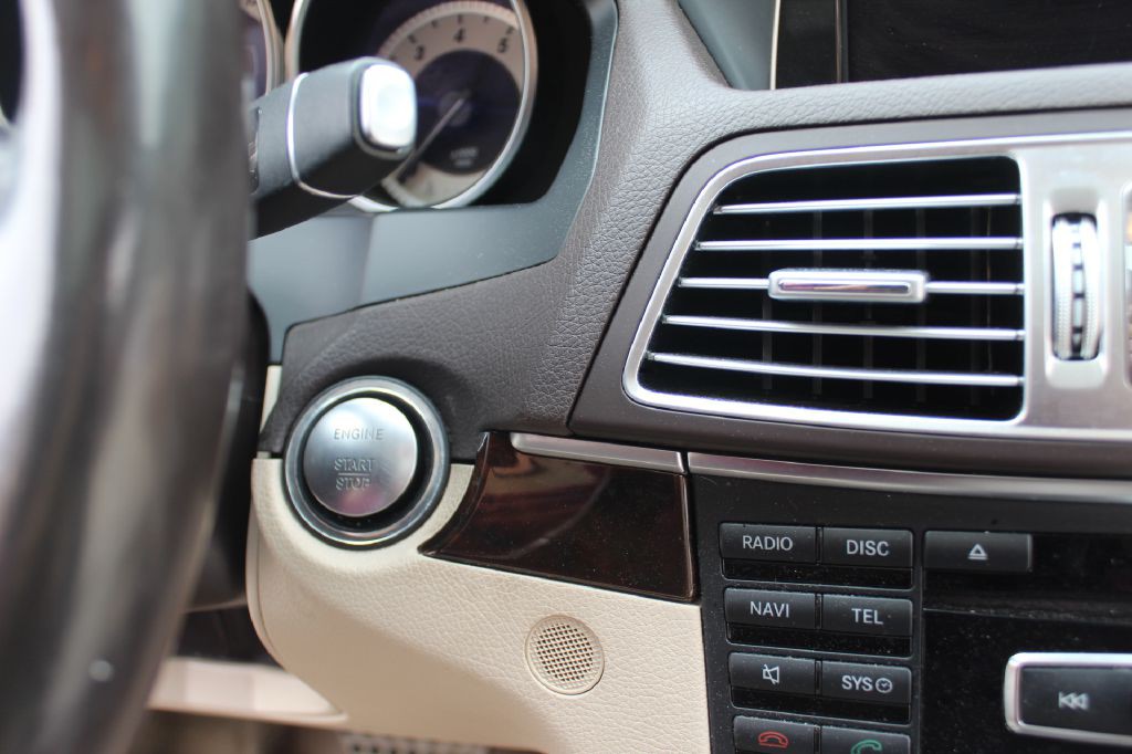 2015 Mercedes-Benz E-Class Image 20