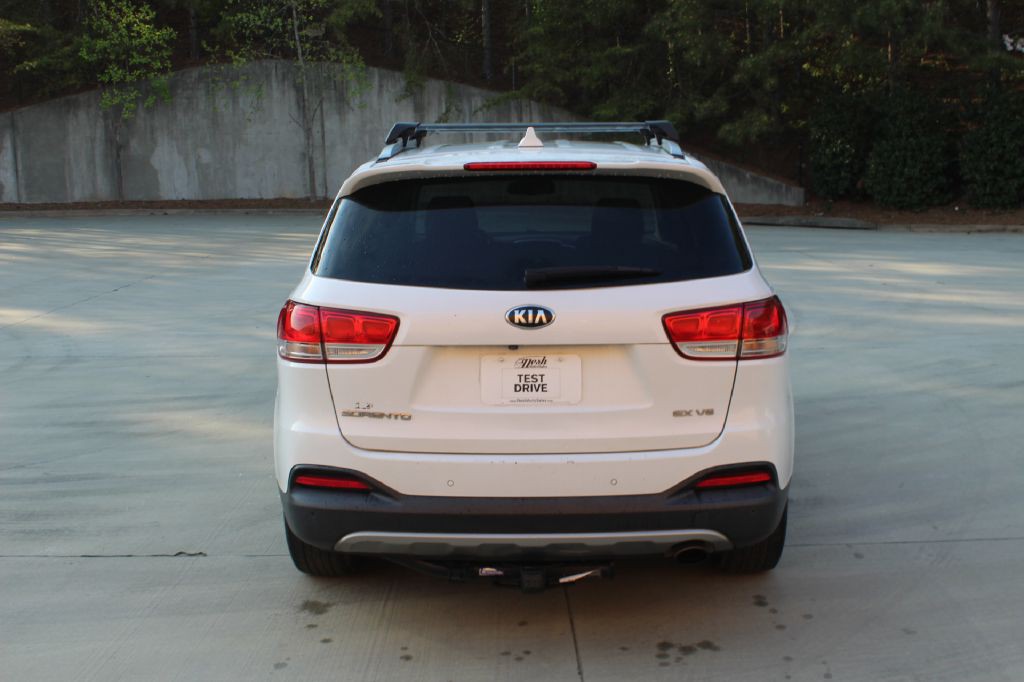 2016 Kia Sorento Image 4