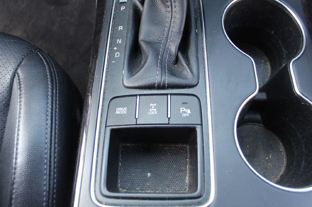 2016 Kia Sorento Image 22