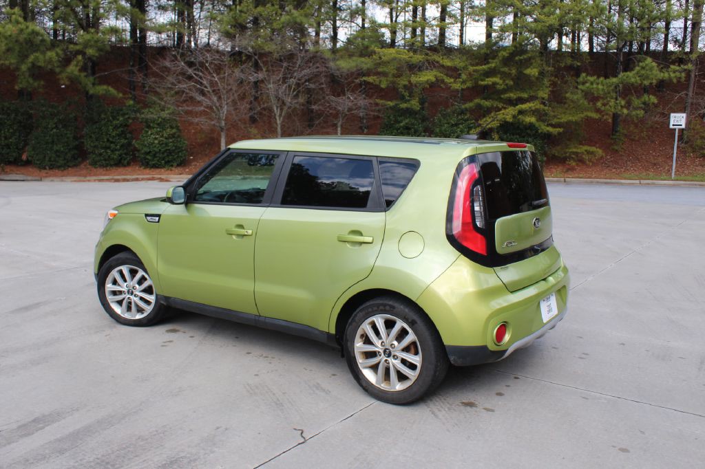 2017 Kia Soul Image 3