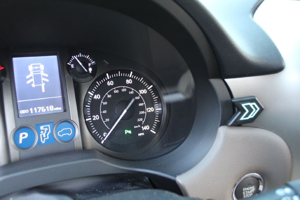 2014 Lexus GX Image 29