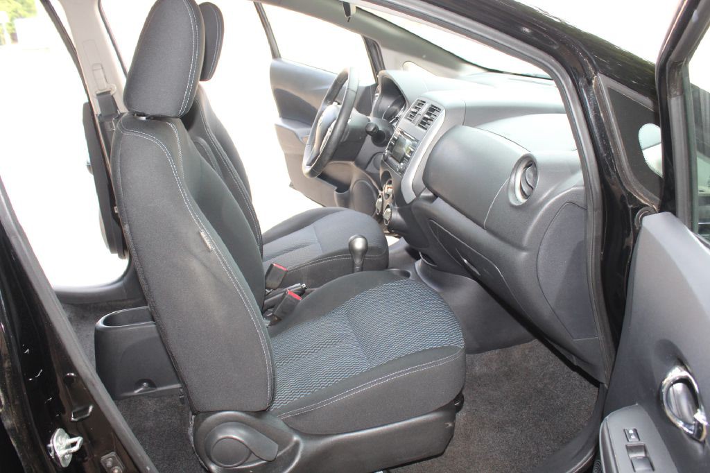 2014 Nissan Versa Image 7