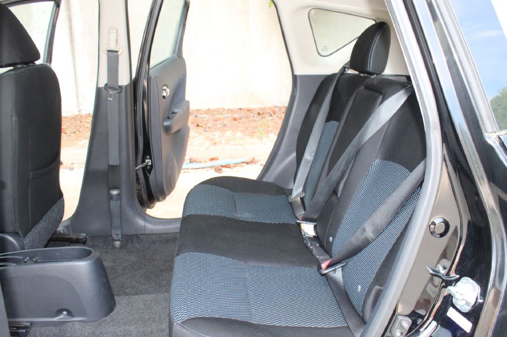 2014 Nissan Versa Image 9