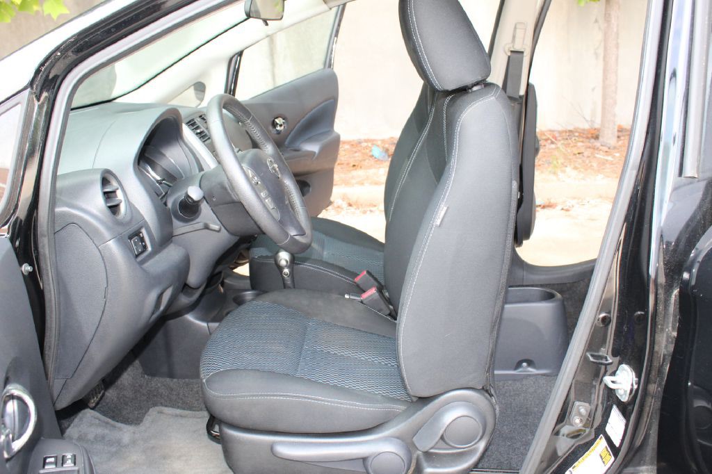 2014 Nissan Versa Image 10
