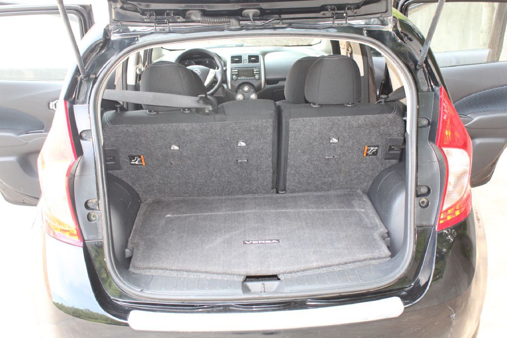 2014 Nissan Versa Image 22