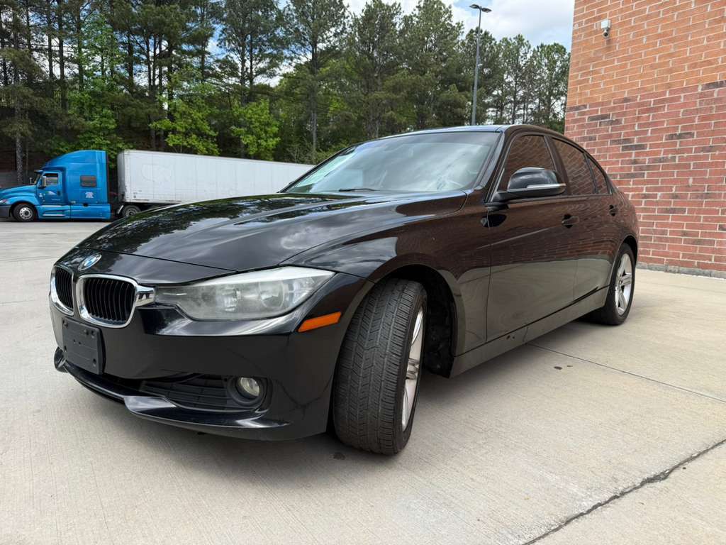 2014 BMW 3 Series Image 4