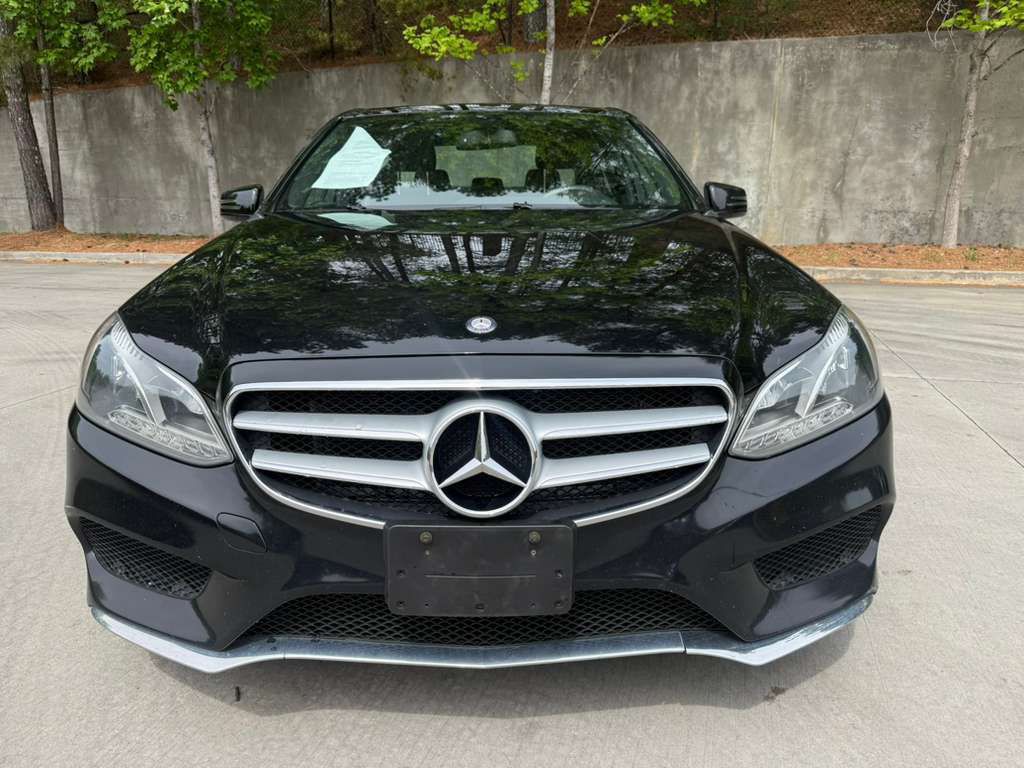2014 Mercedes-Benz E-Class Image 2