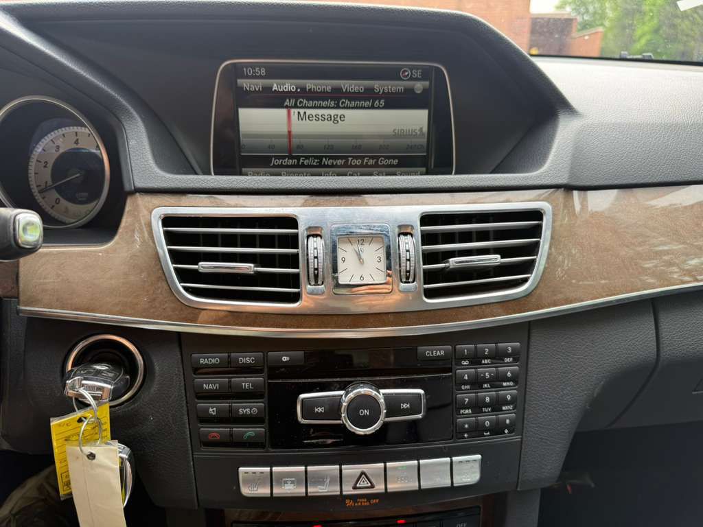 2014 Mercedes-Benz E-Class Image 12