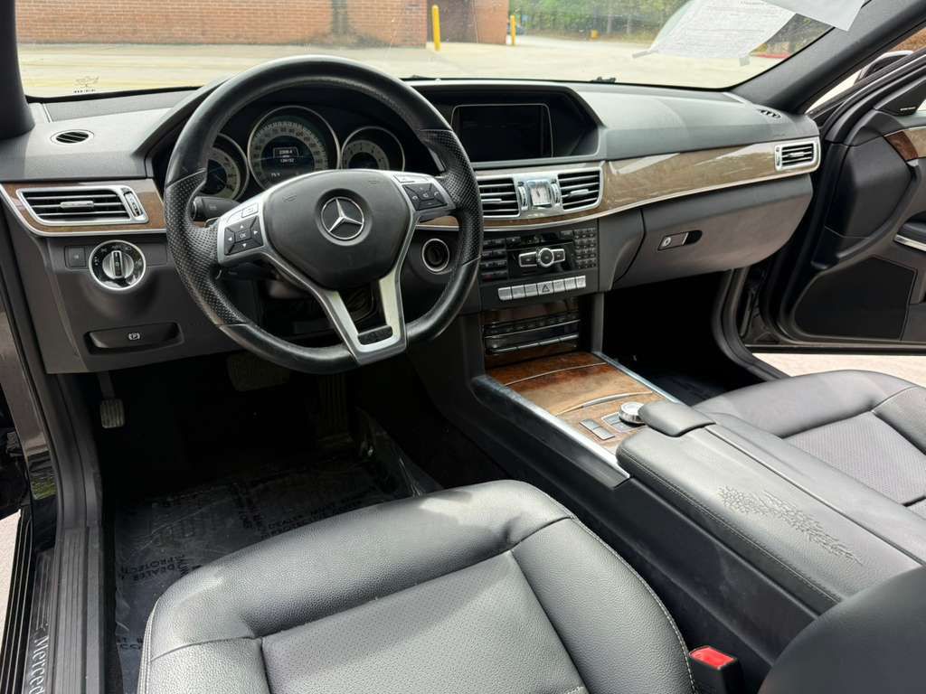 2014 Mercedes-Benz E-Class Image 15